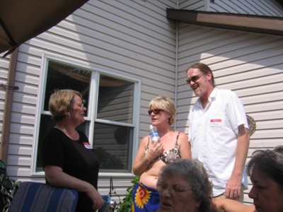 Cousin Jacqui on left, speaking with Joanne and Vin