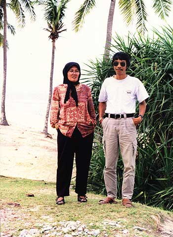 Abah and Mak at Tanjung Jara