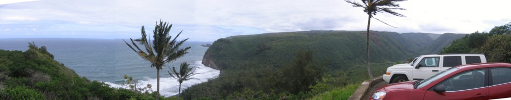 Pololu Lookout - Beach and Valley